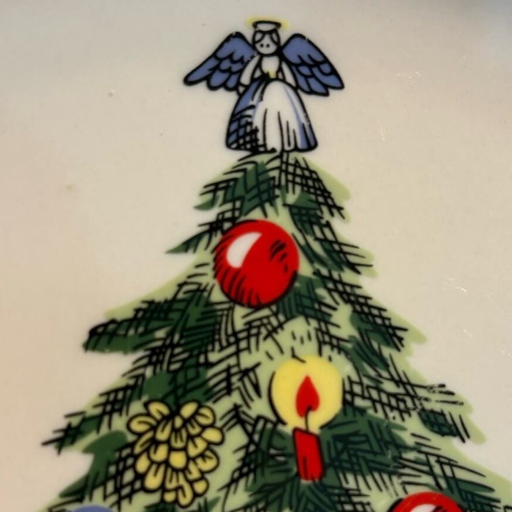 Vintage holiday Christmas tree plate - Picture 4 of 4